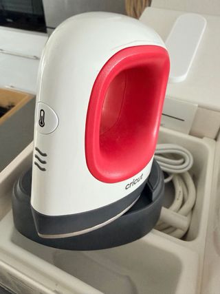 Plancha Cricut EasyPress Mini Roja