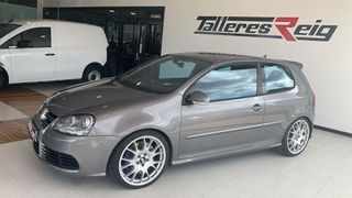 Volkswagen Golf 3.2 DSG R32 4MOTION