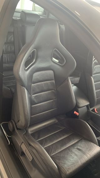 Volkswagen Golf 3.2 DSG R32 4MOTION