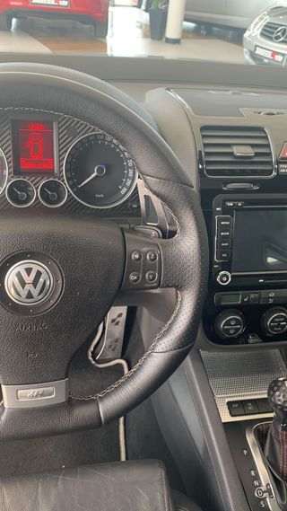 Volkswagen Golf 3.2 DSG R32 4MOTION