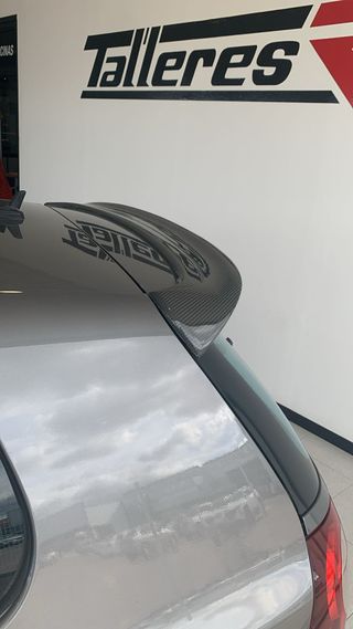 Volkswagen Golf 3.2 DSG R32 4MOTION