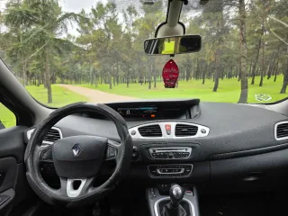 Renault Scenic 2011