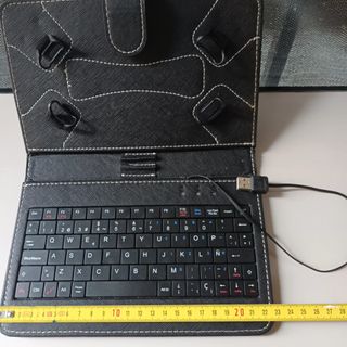 Funda con teclado USB para Tablet