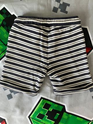 Shorts infantiles a rayas