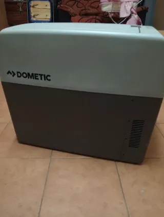 Nevera Portátil Dometic Mechero
