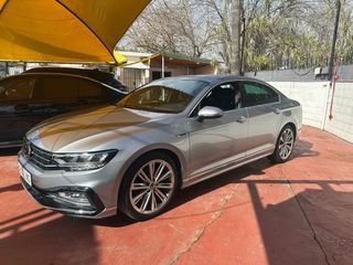 Volkswagen Passat R line  2021