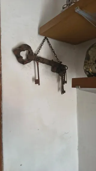 Colgador de llaves antiguo