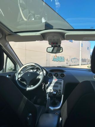 Peugeot 308 2008 5 puertas