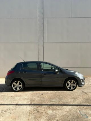 Peugeot 308 2008 5 puertas