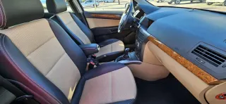 Opel Astra 2007