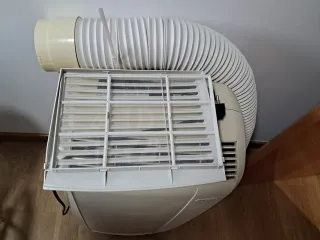 Aire acondicionado portátil Pinguino De'Longhi