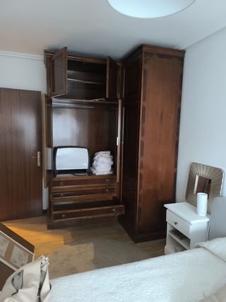 Armario ropero esquinero L De LUJO Antiguo LuisXIV