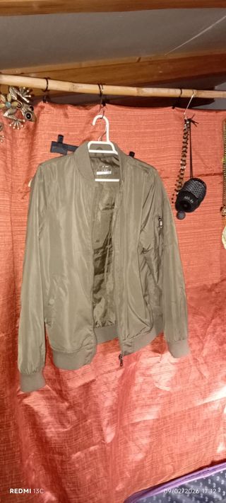 Chaqueta Bomber Verde Talla S