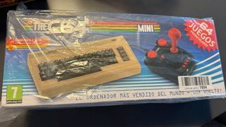 The C64 Mini Consola con 64 juegos