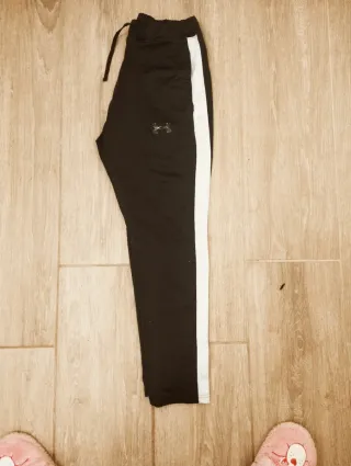 Pantalón chándal Under Armour Talla M