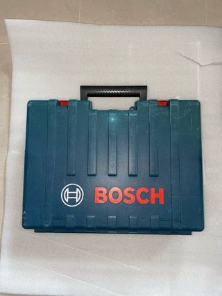 Martillo Bosch con maletín y 2 cinceles