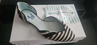 Manoletinas deFloresyFloreros negras y blancas