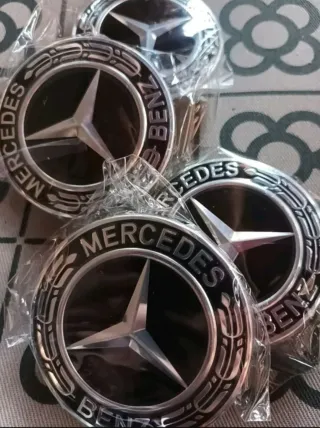 4 tapabujes mercedes 10€