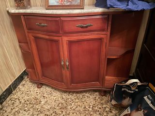 Mueble recibidor madera y mármol