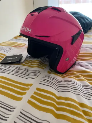 Casco Airoh Motocross Rosa