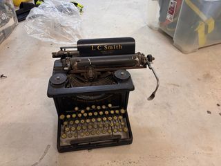 Máquina de escribir L.C. Smith