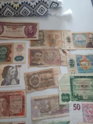 32 Billetes de Europa - Circulados