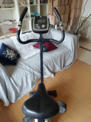 Bicicleta Estática BH ZT100