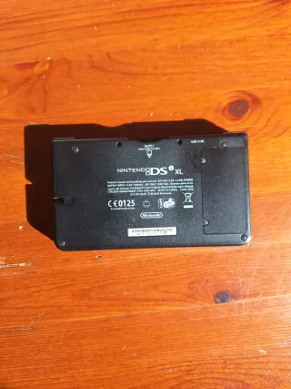 Nintendo DSi XL