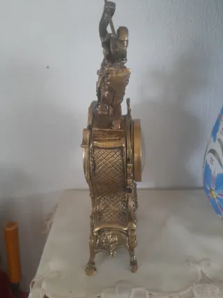 Reloj de Bronce Estilo Siglo XIX