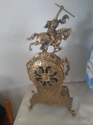 Reloj de Bronce Estilo Siglo XIX