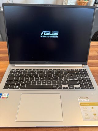 ASUS Vivobook i7 16GB 512SSD + garanzia