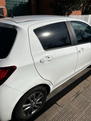 Toyota Yaris 1.0 VVT-i Active 2015