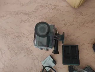 Akaso Brave 4 Pro + accessori