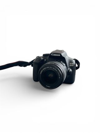 Canon EOS 1300D + Objetivo 18-55mm