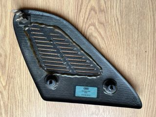 Tapas Motor Carbono Audi RS4 B5