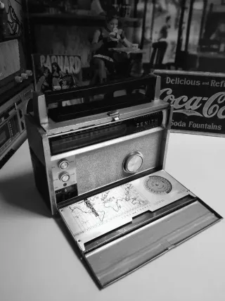 Radio Zenith Transoceánica 3000-1