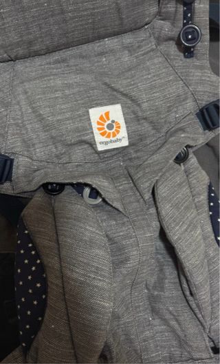 Ergobaby Omni 360 + protector impermeable