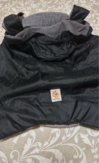 Ergobaby Omni 360 + protector impermeable