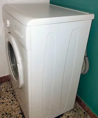 Lavadora Beko Volumax5 5Kg WML15106D