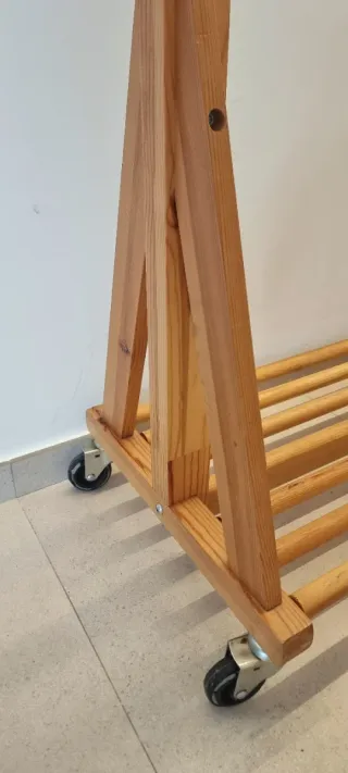 Burro Perchero de pie madera natural