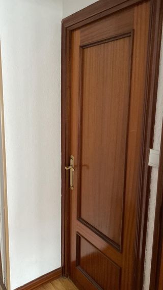 Puertas de madera para salón o habitaciones