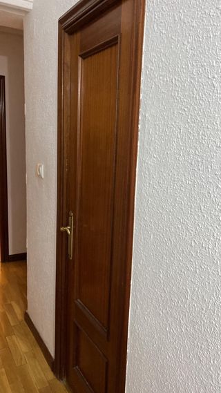 Puertas de madera para salón o habitaciones