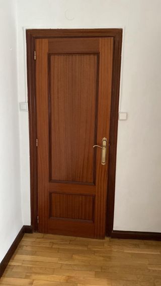 Puertas de madera para salón o habitaciones