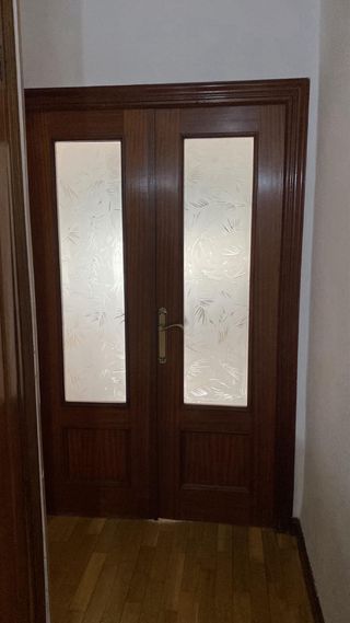 Puertas de madera para salón o habitaciones