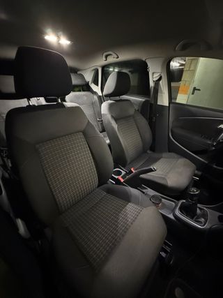 Volkswagen Polo 2016