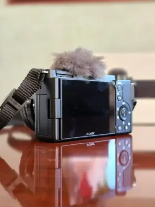NUEVA Cámara Sony ZV-E10 + Objetivo 16-50mm