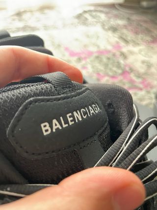 Balenciaga Track Led Sneakers Negras y Plateadas