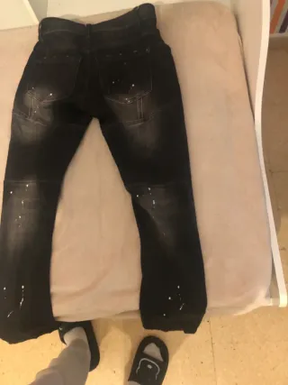 Pantalón vaquero DSQUARED2 negro