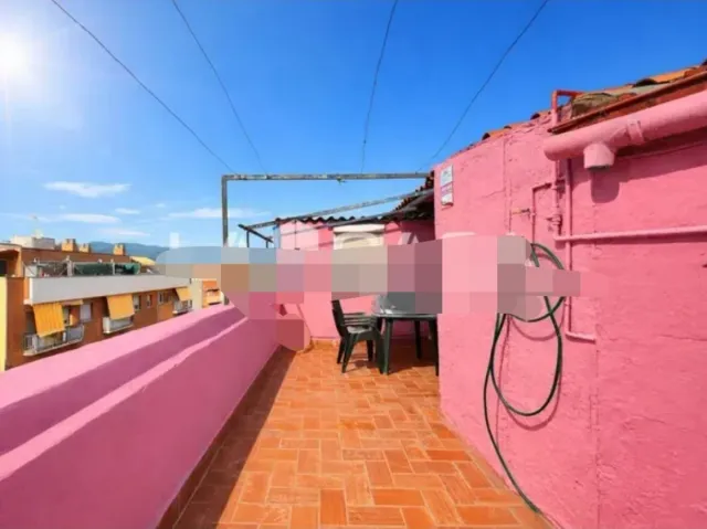 Ático en venta en La Salut, Badalona. Oportunidad