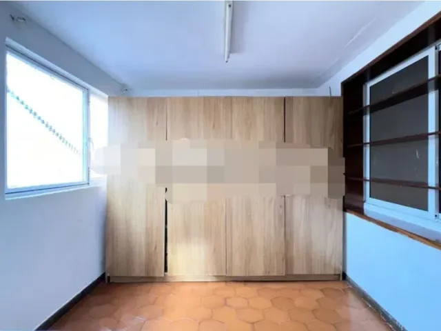 Ático en venta en La Salut, Badalona. Oportunidad